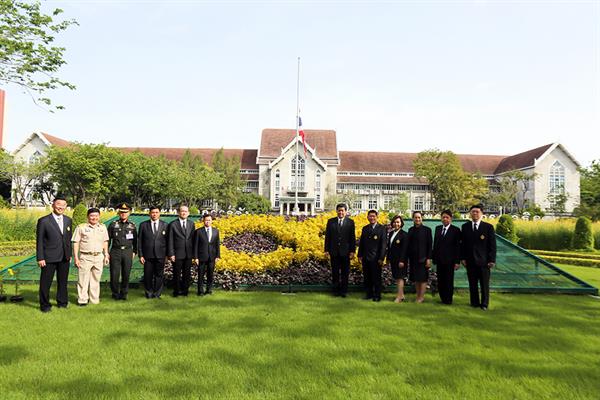 พลโท สุรไกร จัตุมาศ ประธานกรรมการอำนวยการ...