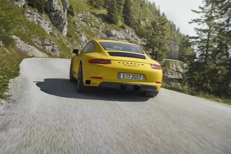 น้อยแต่มาก – ปอร์เช่ 911 คาร์เรร่า ที ใหม่ (the new Porsche 911 Carrera T)