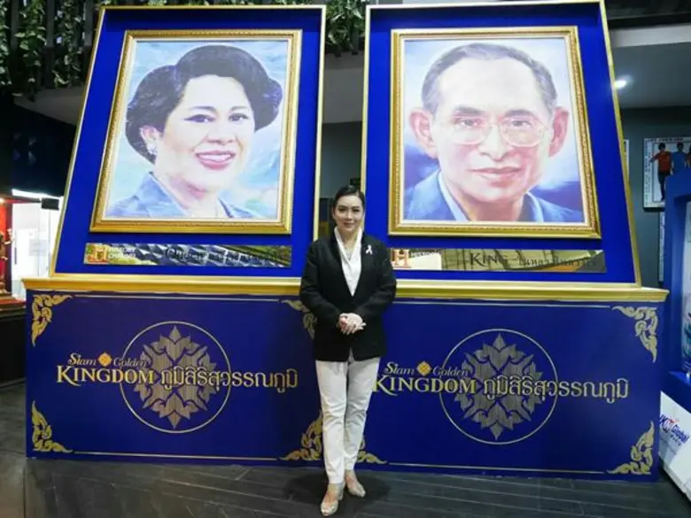สิ้นแล้วแผ่นดินในหลวงร.๙ เสียงนี้ยังดึงกึกก้องในท้อ...