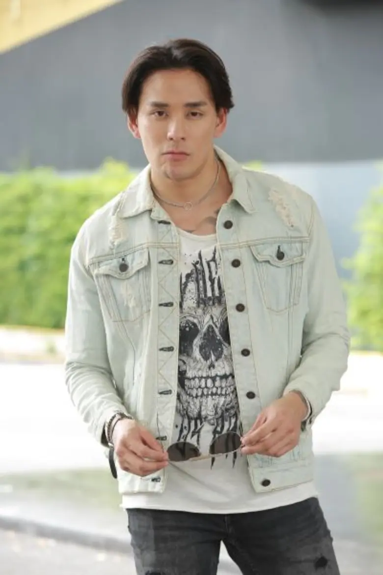 บท “เขียว” ใน “หลงไฟ” ทำคนดูเกลียด “แทค” เล่นไม่หวั่นคนติดภาพแบดบอย