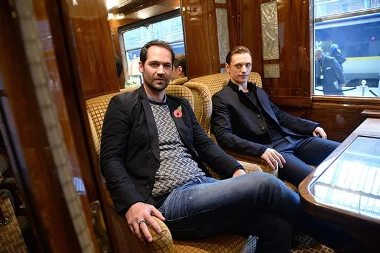 Murder On The Orient Express สุดอลังนำรถด่วนขบวนพิเศษเทียบยังชานชาลากรุงลอนดอน