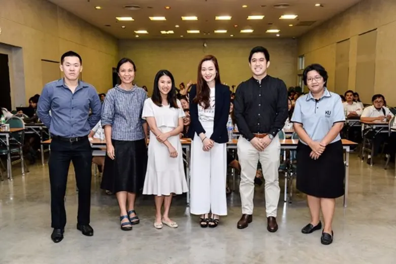 นางสาวอริสา กุลปิยะวาจา กรรมการผู้จัดการ ...