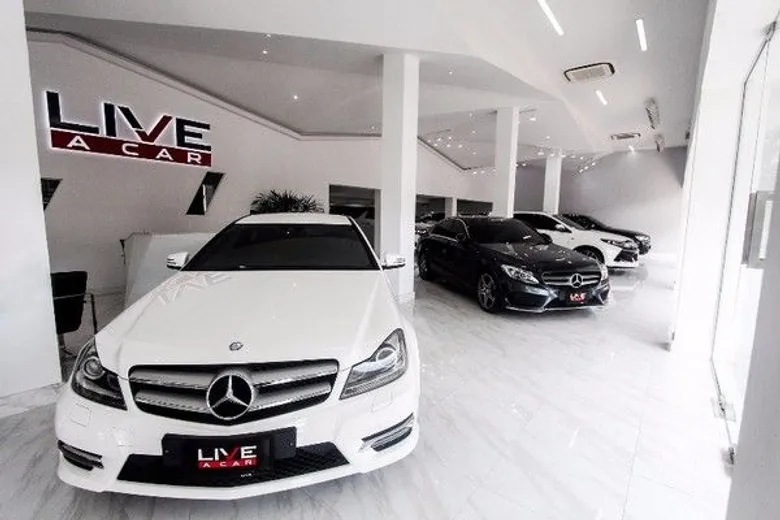 “Live A Car”สวรรค์ของคนรักรถ ดูแลระดับพรีเมี่ยม