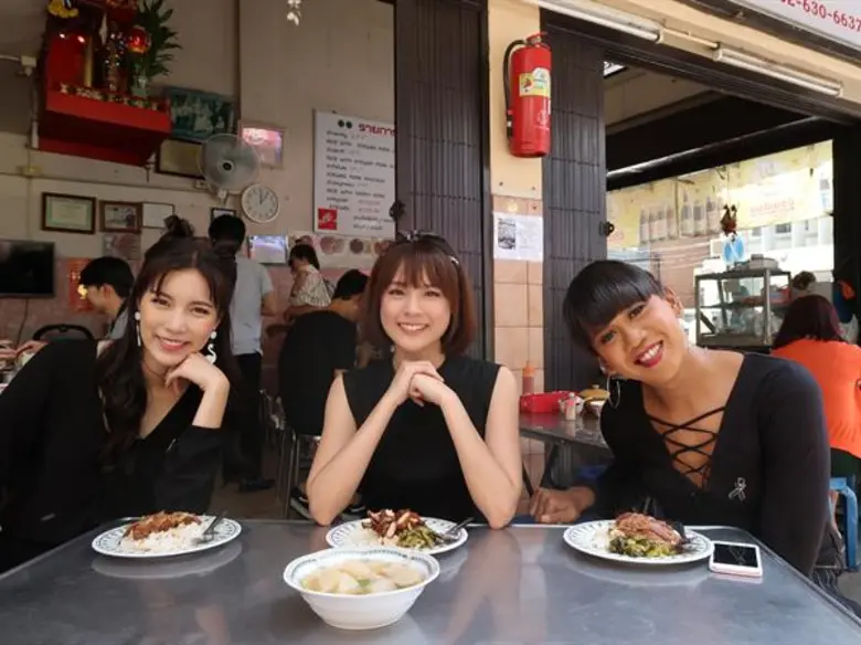 ทีวีไกด์: รายการ "#TEAMGIRL" “เจนนี่-มุก-แพทตี้” แท็กทีมสวยหน้าม้า จัดอันดับ 5 ร้านเด็ด ย่านบางรัก!!!