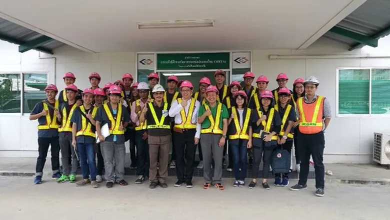 โครงการรถไฟฟ้าสายสีเขียว ช่วงหมอชิต-สะพานใหม่-คูคต ให้การต้อนรับอาจารย์และนิสิต คณะวิศวกรรมศาสตร์ ภาควิชาวิศวกรรมสำรวจ จุฬาลงกรณ์มหาวิทยาลัย เข้าศึกษาดูงานของโครงการฯ