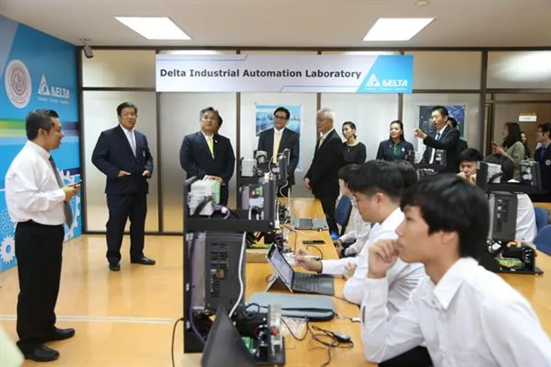 เดลต้าฯ จับมือ ม.เกษตรศาสตร์ เปิดสมาร์ทแล็บแห่งอนาคตและห้องเรียนอัจฉริยะ ขุมพลังของอาหารและการเกษตร 4.0