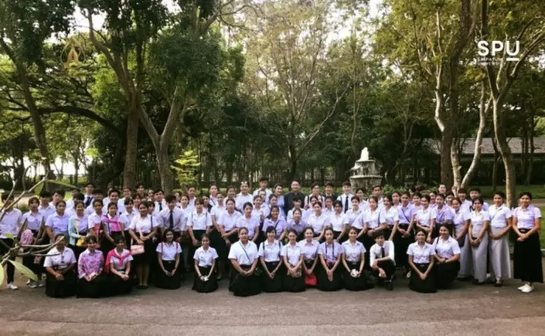 มากกว่าวิชาการ..คือการเรียนรู้! นศ.การจัดการท่องเที่ยว SPU ขอนแก่น เรียนรู้ วังแห่งความรักและความหวัง “พระราชนิเวศน์มฤคทายวัน”
