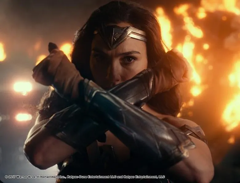 Movie Guide: ชม 3 คลิป TV Spot จาก "Justice League - จัสติซ ลีก" ความยุติธรรมจะบังเกิด ฉายแล้ววันนี้ในโรงภาพยนตร์