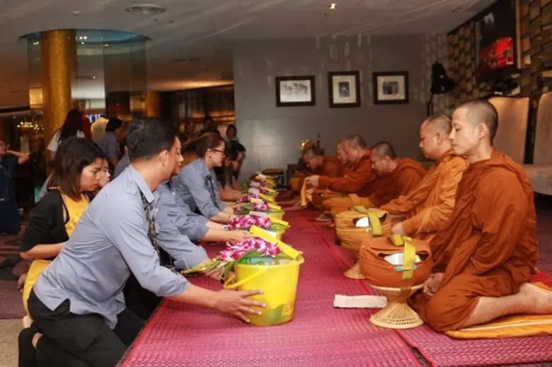วันพุธที่ 15 พฤศจิกายน 2560 โรงแรมฮาร์ดร็...