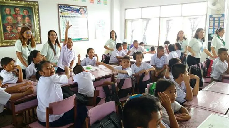 เยาวชน...รู้รักษ์พลังงาน สานสร้างโลกที่ดีขึ้น กับเดลต้า DELTA ENERGY EDUCATION SHARING