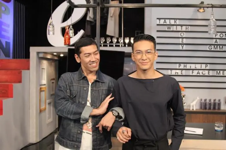 รายการ "ทอล์ก-กะ-เทย Tonight" อาทิตย์นี้ ...