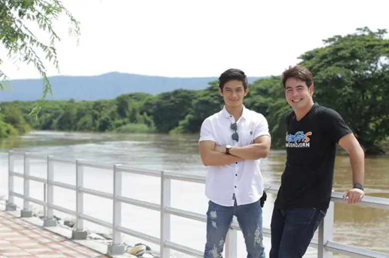 จ๊อบ นิธิ สมุทรโคจร พาเพื่อนร่วมเดินทางหน...