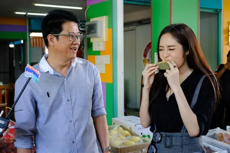 ทีวีไกด์: รายการ “ตลาดเด็ดประเทศไทย” “หยวน-กวินรัฏฐ์” กุมมือ “แก้มบุ๋ม-ปรียาดา” พาฟิน พร้อมหลงเสน่ห์!!! จังหวัดพิษณุโลก ใน “ตลาดเด็ดประเทศไทย”