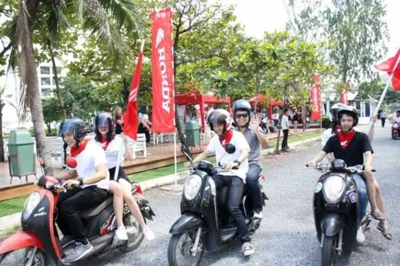 ประกวดแผนการตลาด Marketing Plan Contest ปี 10 @ม.ศรีปทุม ชลบุรี