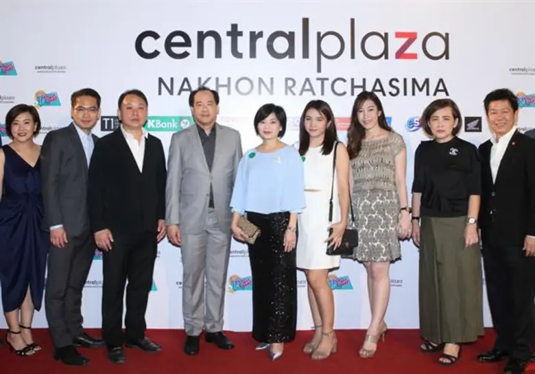 นางสาววราภรณ์ ลีกุลนิมิต ผู้ช่วยผู้อำนวยก...