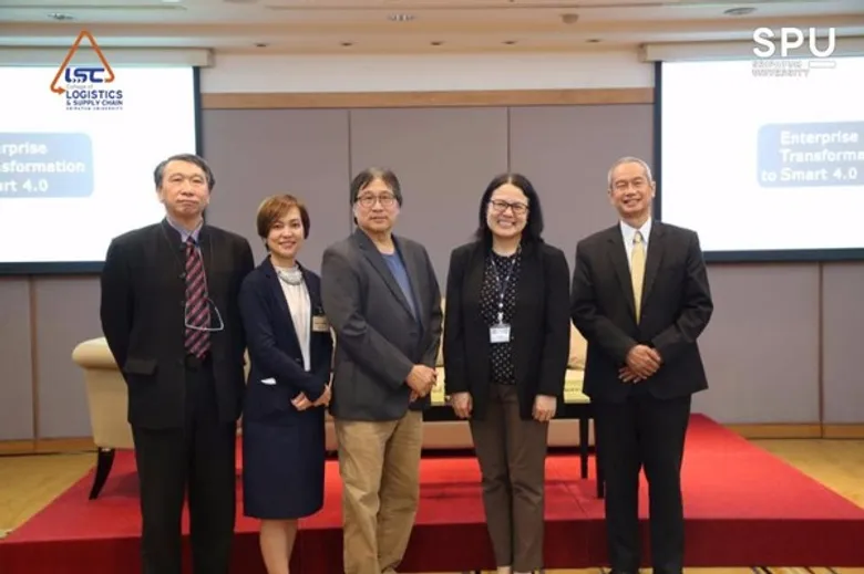 ว.โลจิสติกส์ฯ SPU ถ่ายทอดความรู้ผ่าน กิจกรรม Talk Show “Enterprise Transformation to Smart 4.0 @ EXIM BANK