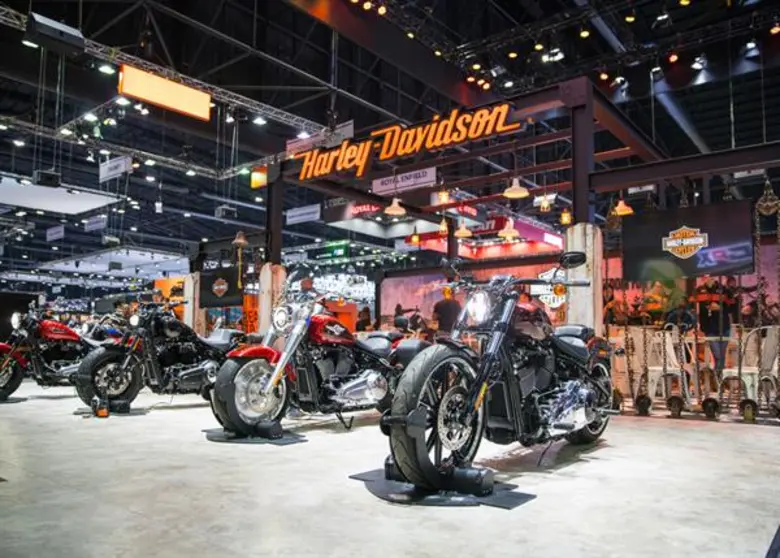 ฮาร์ลีย์-เดวิดสัน เปิดตัวรถมอเตอร์ไซค์รุ่นตกแต่งพิเศษ (CVO) และซอฟเทล (SOFTAIL) ประเดิมร่วมงานมอเตอร์ เอ็กซ์โป ครั้งที่ 34