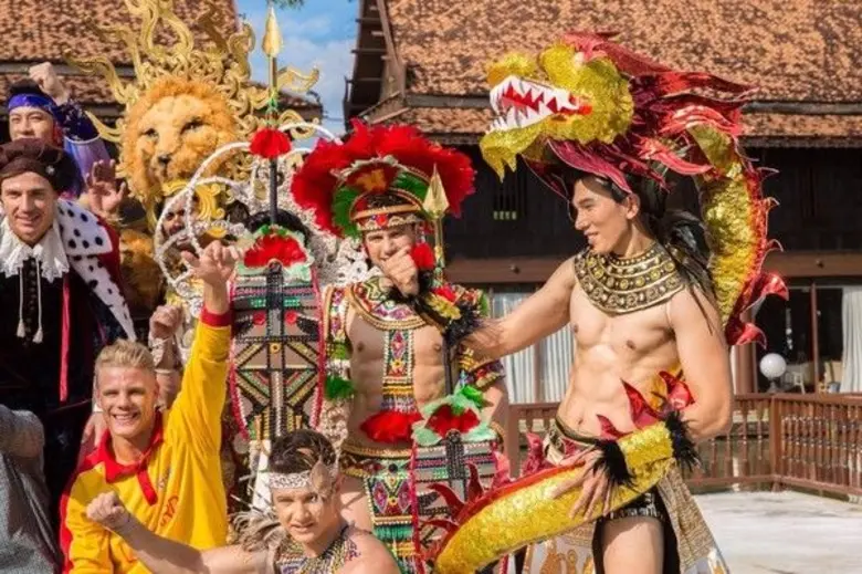 นายแบบหนุ่มเวียดนามโชว์ทีเด็ด “Mr. TEVIN TRUONG” ชนะใจกรรมการคว้าอันดับ 1 บนเวทีการประกวด “MANHUNT INTERNATION 2017” กุนซือผู้ผลักดันชาวไทย “แต๊งค์ กฤษฏิ์กุล” เผยนายแบบที่ดีต้องพัฒนาความคิดมากกว่าซิกแพค