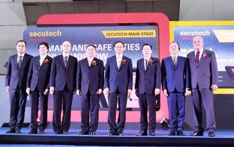 เมื่อเร็วๆ นี้ พลอากาศเอก ประจิน จั่นตอง ...