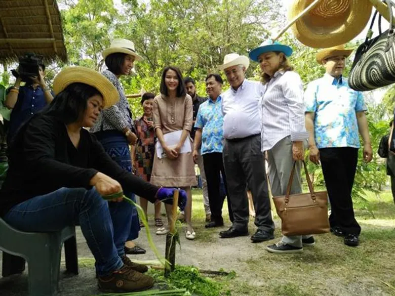 เอกอัครราชทูตอิสราเอล เยี่ยมชมโครงการตามพระราชประสงค์หุบกระพง เพชบุรี ร่วมสานต่อเทคโนโลยีสมัยใหม่ในอนาคต