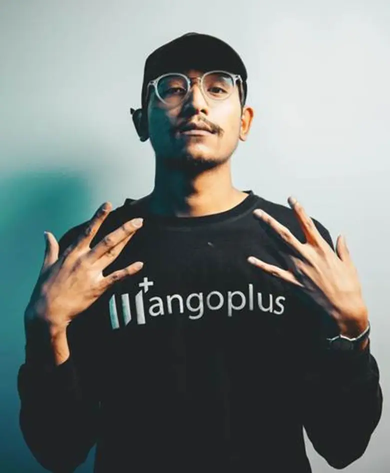 "ดี เจอราร์ด" หรือที่เรารู้จักในชื่อ "บิ๊...