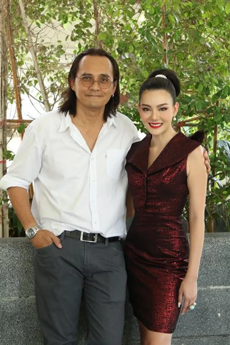 “ช่อง 8” บวงสรวง “ดงผู้ดี” คว้า “สมาร์ท – นนนี่” ประชันดราม่า