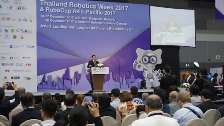 กรมวิทยาศาสตร์บริการ นำหุ่นยนต์ร่วมจัดแสดงโชว์ในงาน Thailand Robotics Week 2017 และการแข่งขันหุ่นยนต์ระดับนานาชาติ RoboCup Asia-Pacific 2017 (RCAP 2017)