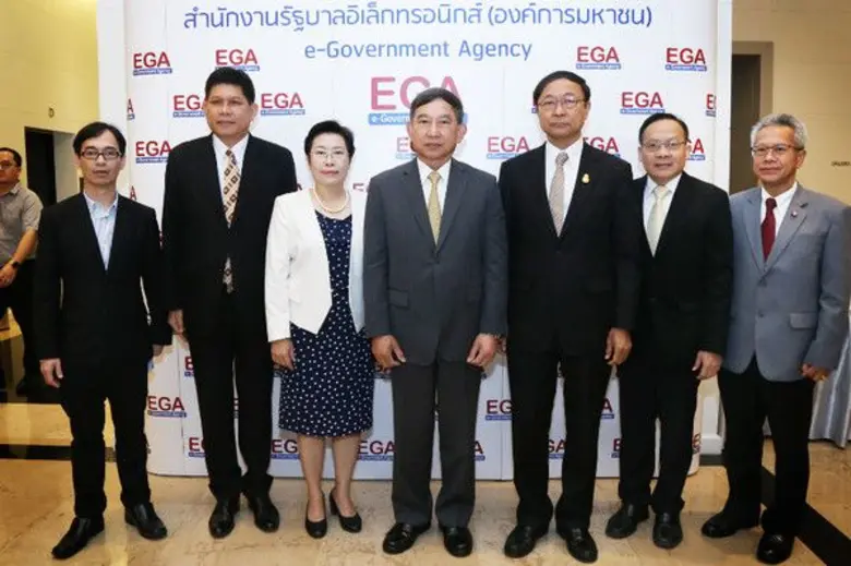 พล.อ.อ.ดร.ประจิน จั่นตอง รองนายกรัฐมนตรี ...