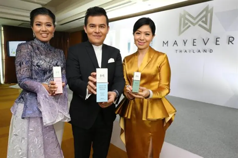 ทีมกูรู & แพทย์ผู้เชี่ยวชาญ คิดค้นนวัตกรรมใหม่ สกัดเอนไซม์จากผลไม้ จาก “ไร่สู่ใบหน้า” เหล่านักแสดง-นางแบบ มีอึ้ง