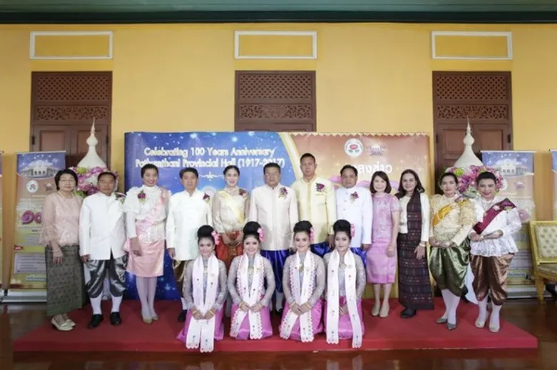 ย้อนวิถีวันวาน สมัย ร.6 ชมแสงสีเสียงฉลองงาน “100 ปี ศาลากลางจังหวัด หลังเก่า”