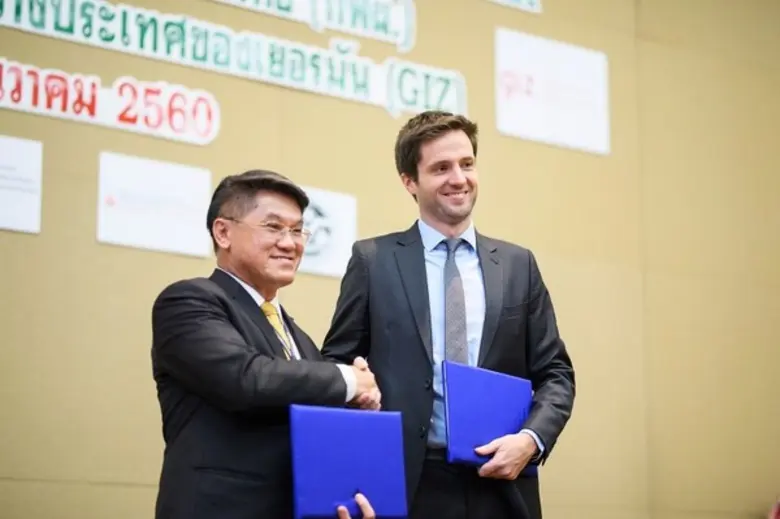กฟผ. และ GIZ ลงนามสัญญาให้ทุน 320 ล้านบาท ผนึกกำลังสนับสนุนเทคโนโลยีประสิทธิภาพพลังงานสูงและสารทำความเย็นที่เป็นมิตรต่อสิ่งแวดล้อม