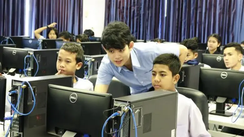 มรภ.สงขลา ใช้ไอซีทีพัฒนาครู-นร.ในท้องถิ่น จับมือมูลนิธิเทคโนโลยีฯ จัดค่ายสิ่งประดิษฐ์สมองกล