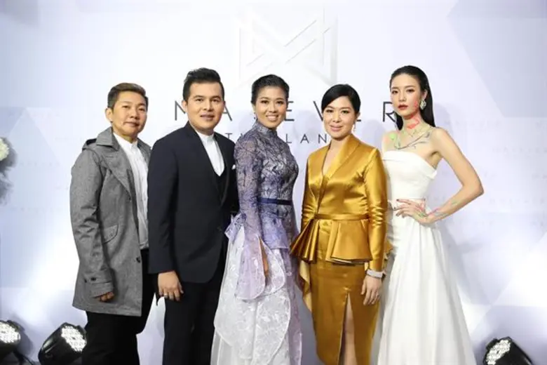 เคลื่อนไหวแล้ว “หลิน-มชณต” สวยเจิด งานเปิดตัวเวชสำอางนวัตกรรมใหม่ จาก “ไร่สู่ใบหน้า”