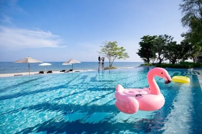 บาบา บีช คลับ หัวหิน โรงแรมสไตล์บีชคลับริ...