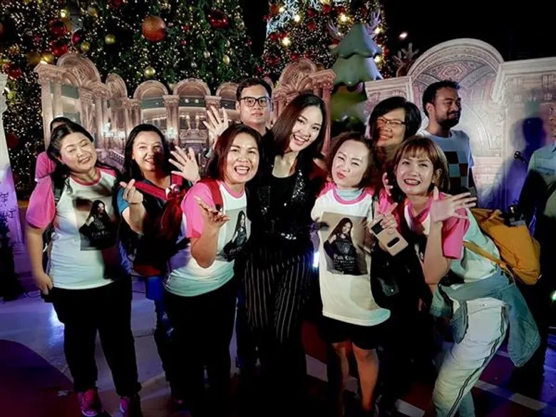 “แพม” ชวน “ไมเคิล” แจมคอนเสิร์ต หารายได้สมทบทุนการศึกษาเด็กด้อยโอกาส