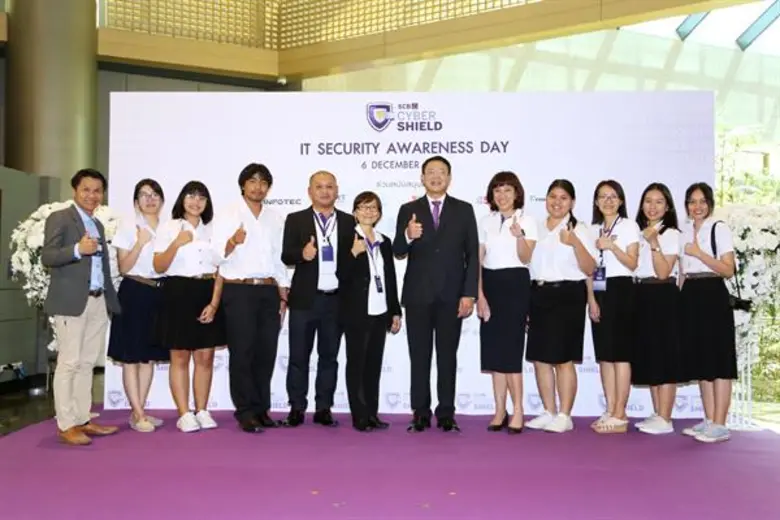 นายวรพล วทัญญุตา ผู้ช่วยผู้จัดการใหญ่ ผู้...