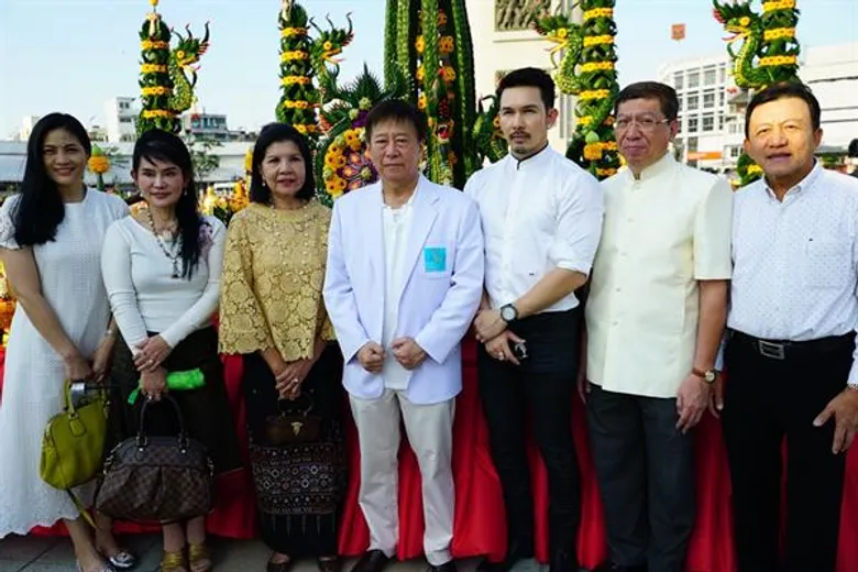 เชิญชวนคนไทยร่วมน้อมรำลึกถึงพระมหากรุณาธิคุณ สมเด็จพระเจ้าตากสินมหาราช ในโอกาสครบรอบ 250 ปีวันปราบดาภิเษก ณ พระบรมราชานุสาวรีย์ วงเวียนใหญ่