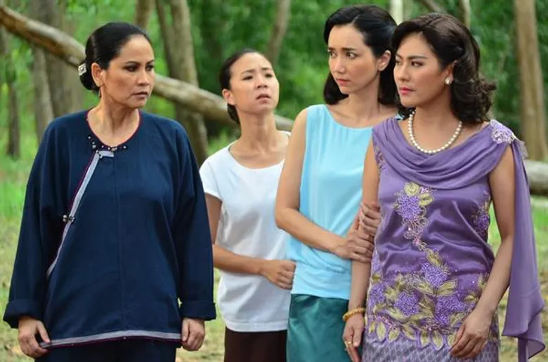 เรื่องย่อ: เรือนเบญจพิษ