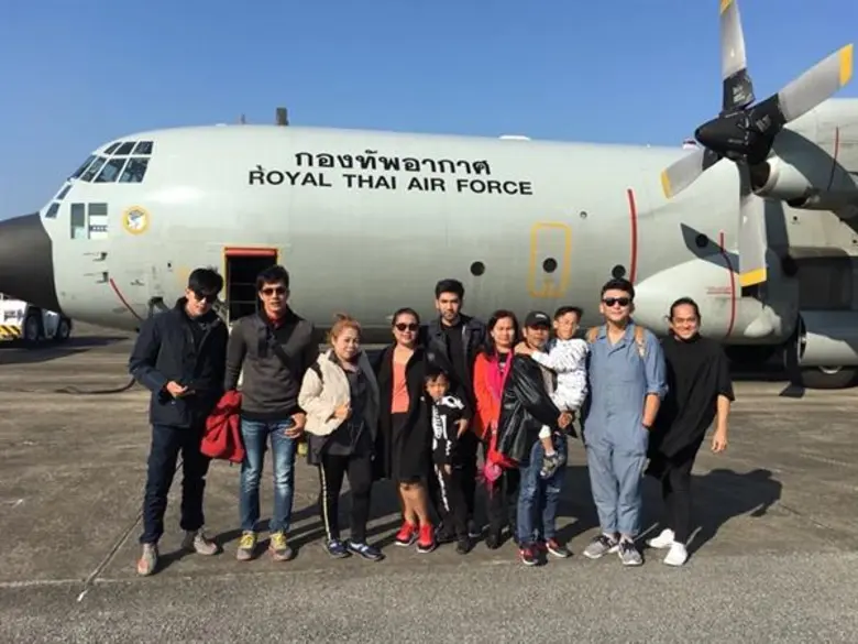 ผู้จัด-นักแสดง ละครแผ่นดินของพ่อ ร่วมมอบผ้าห่มกับกองทัพอากาศ ณ เชียงใหม่