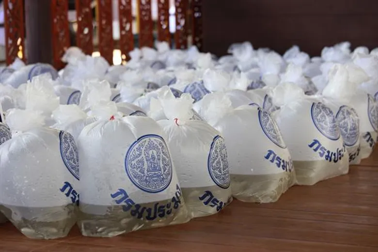ปีใหม่นี้กรมประมงเผยวิธีปล่อยพันธุ์สัตว์น้ำที่ถูกต้อง งัดไม้เด็ดก่อนปล่อยอย่าลืมนึกถึง 2 ป . “ปล่อยพันธุ์ไทย ปล่อยไปให้อยู่รอด”