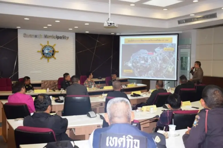 กอ.รมน.จังหวัด ช.บ. ร่วมประชุมเพื่อรับฟังการบรรยายสรุปแผนการจัดงานเคาท์ดาวน์ ในเขตพื้นที่ชายหาดบางแสน(แหลมแท่น) ต.แสนสุข อ.เมืองชลบุรี จ.ชลบุรี
