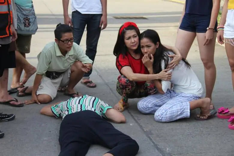 ถึงมาจะเป็นละครแนวคอมเมดี้ ตลก สนุกสนาน ส...