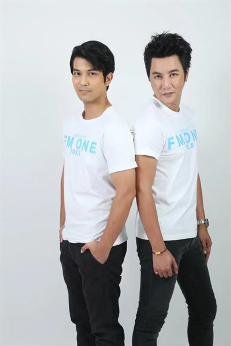 'ดีเจ.บิลลี่ โอแกน’ นำทีม เปิดตัวดีเจ.น้องใหม่ 'FM ONE 103.5’ เอาใจคุณผู้ฟังตั้งแต่ต้นปี