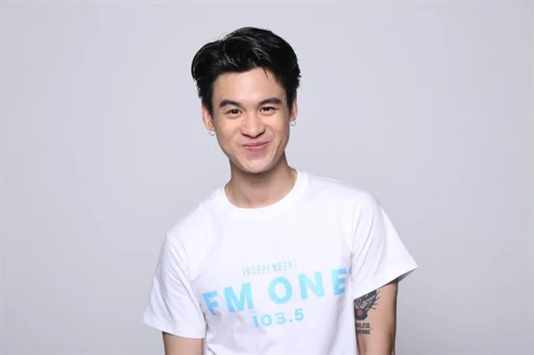 'ดีเจ.บิลลี่ โอแกน’ นำทีม เปิดตัวดีเจ.น้องใหม่ 'FM ONE 103.5’ เอาใจคุณผู้ฟังตั้งแต่ต้นปี