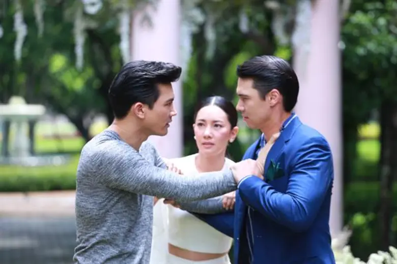 “นุ่น-วรนุช” ระเบิดฝีมือขั้นสุด เล่น “ระเริงไฟ” ชมเปาะ “เคน-ธีรเดช” สุดยอดนักแสดง ส่งอารมณ์ดีมาก
