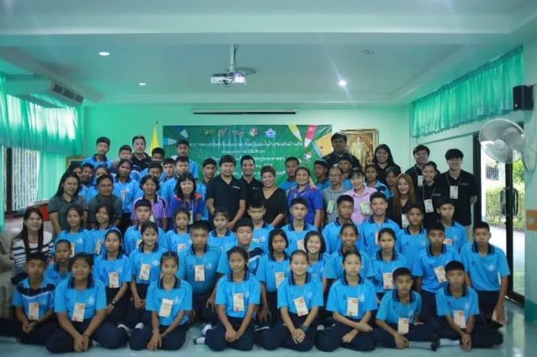 คณะวิทยาศาตร์ มจธ. ริเริ่มโครงการสอนฟิสิกส์เพื่อพัฒนานักเรียนรุ่นน้องในโรงเรียนถิ่นบ้านเกิดตามแนวทางสะเต็มศึกษา และพัฒนาทักษะสะเต็มสำหรับครูวิทยาศาสตร์ ครั้งที่ 1