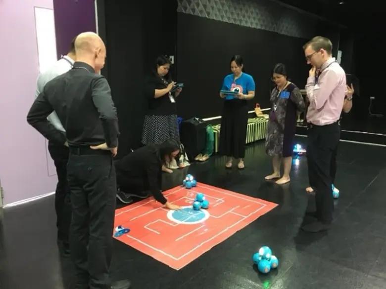 einSTEM จัดกิจกรรม Bring STEM to Life ที่โรงเรียนอำนวยศิลป์!