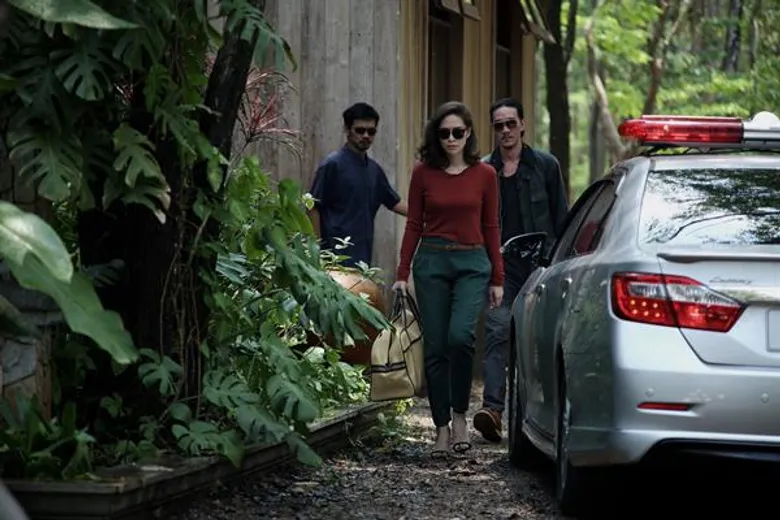 Movie Guide: “พลอย เฌอมาลย์” ร่วมถ่ายทอดเรื่องราวของผู้หญิง ความรัก และความศรัทธา จากผู้บงการ สุดท้ายเป็นเหยื่อ ใน “Samui Song ไม่มีสมุย สำหรับเธอ