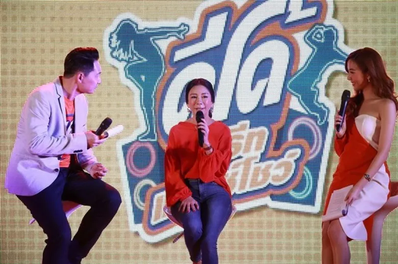 “ดีโด้” จัด 2 กิจกรรมในหนึ่งเดียว “ดีโด้สตรีทซ็อคเกอร์” และ “ดีโด้สตรีทแดนซ์โชว์”