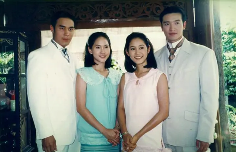 บทประพันธ์ "จำลักษณ์" บทโทรทัศน์ ยิ่งยศ ป...
